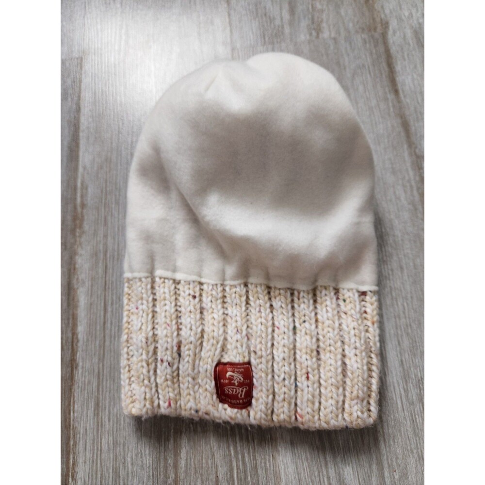 G.H. Bass Fleece Lined Knit Beanie Oatmeal Speckled Pom Pom Unisex Adult OS EUC - Picture 6 of 9